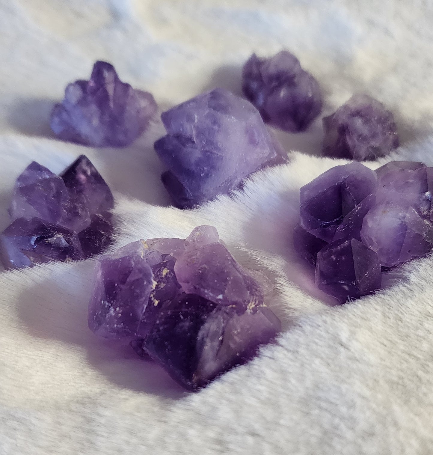 Amathyst Rough Small Cluster- Stress Relief, Comfort, Spiritual Awareness, Increased Focus, Mood Swings