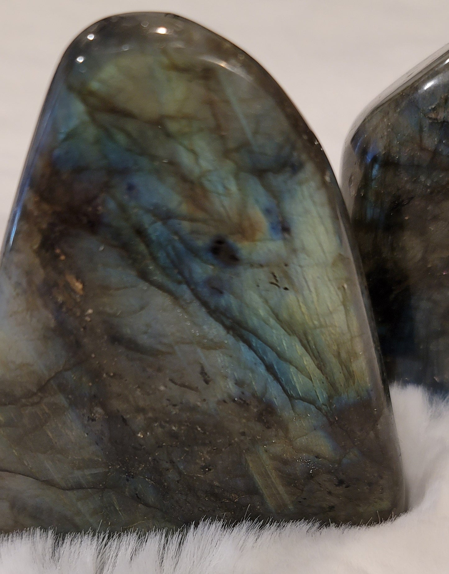 Labradorite Free Form - Transformation, Protection, Increase Metabolism, Intuition, Psychic Abilities, Adventure, Brain Fog